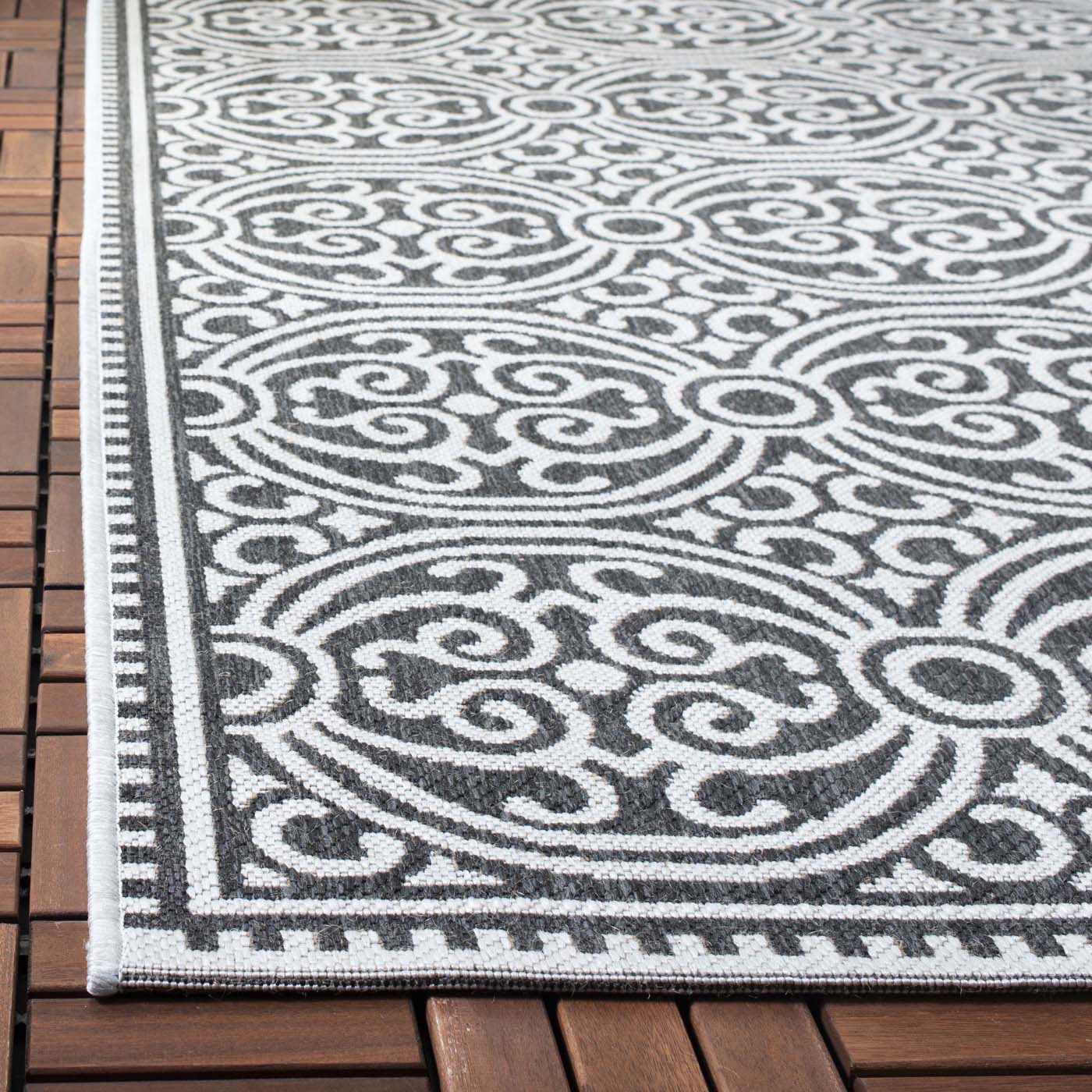 Beach House 134 Rug| Safavieh - BHS134